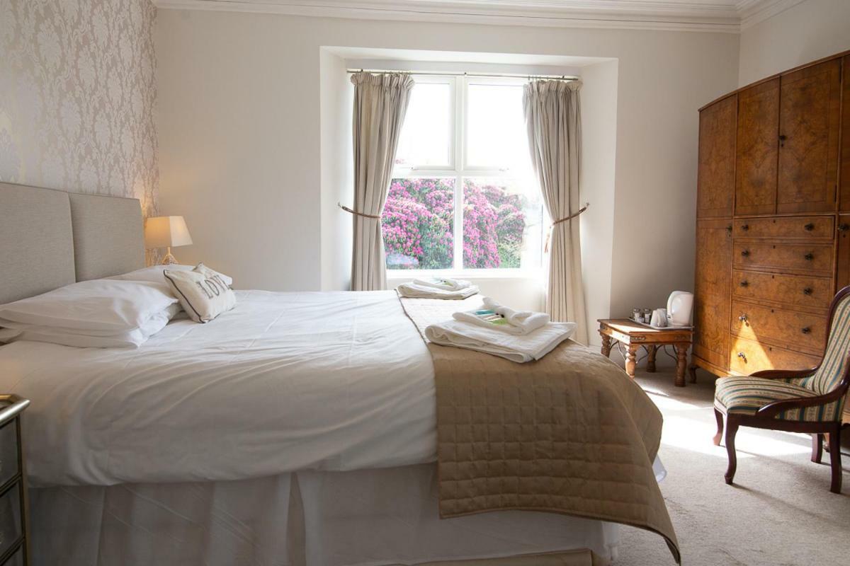 Knightor Manor Bed & Breakfast Penwithick Eksteriør bilde