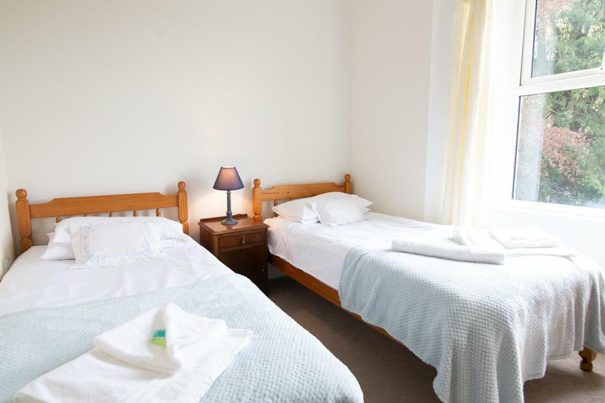 Knightor Manor Bed & Breakfast Penwithick Eksteriør bilde